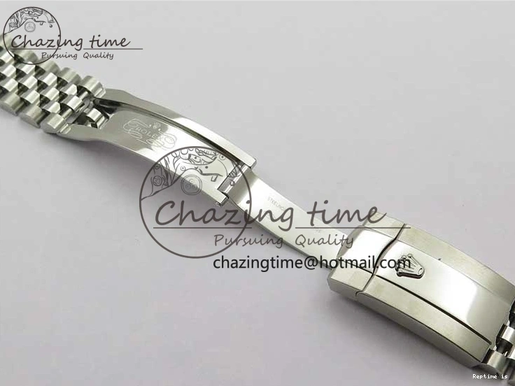 1221 WeatherProof Oyster Perpetual 41mm 124300 BP Maker Best Edition Silver Dial on SS Jubilee Bracelet A 2639